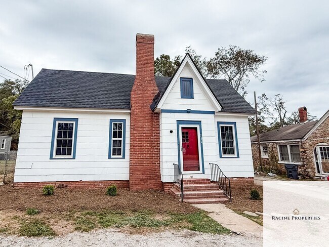 Building Photo - 232 Irby Ave