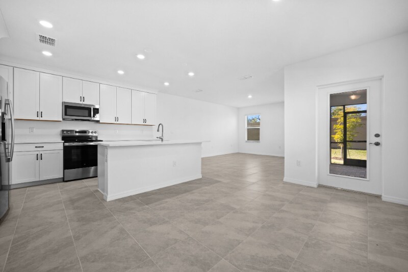 Building Photo - 5429 Tripoli Dr