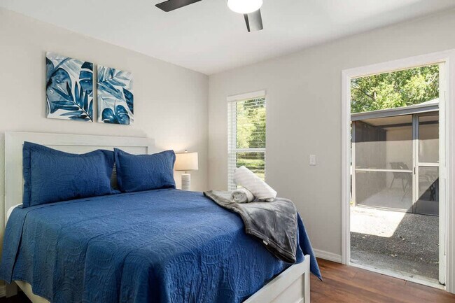 Building Photo - 1941 Tidewater Ct