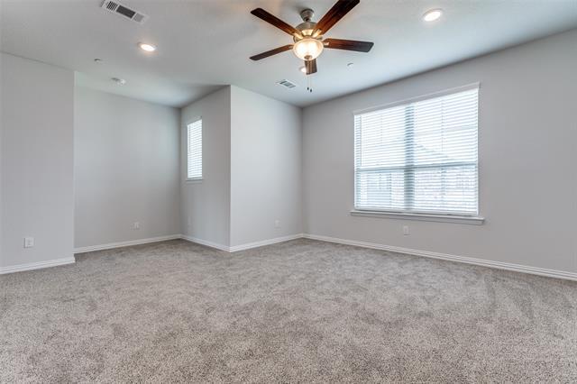 Building Photo - 8295 Challenger Ln