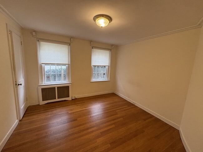 Building Photo - 700 Steamboat Rd