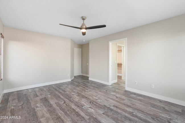 Building Photo - 25014 N 68th Ave