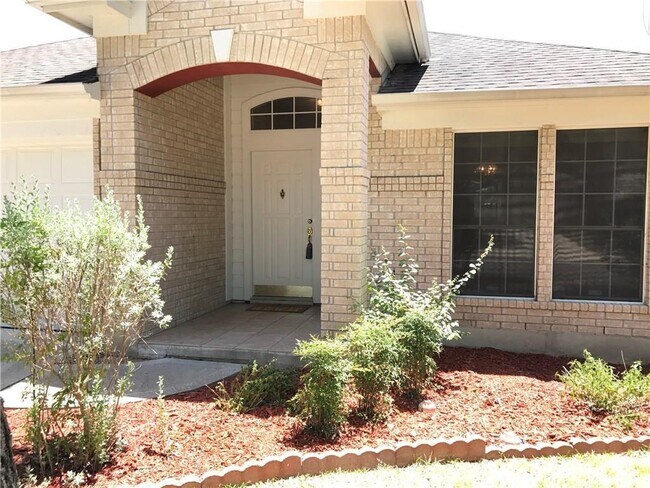 Building Photo - 10309 Broomflower Dr