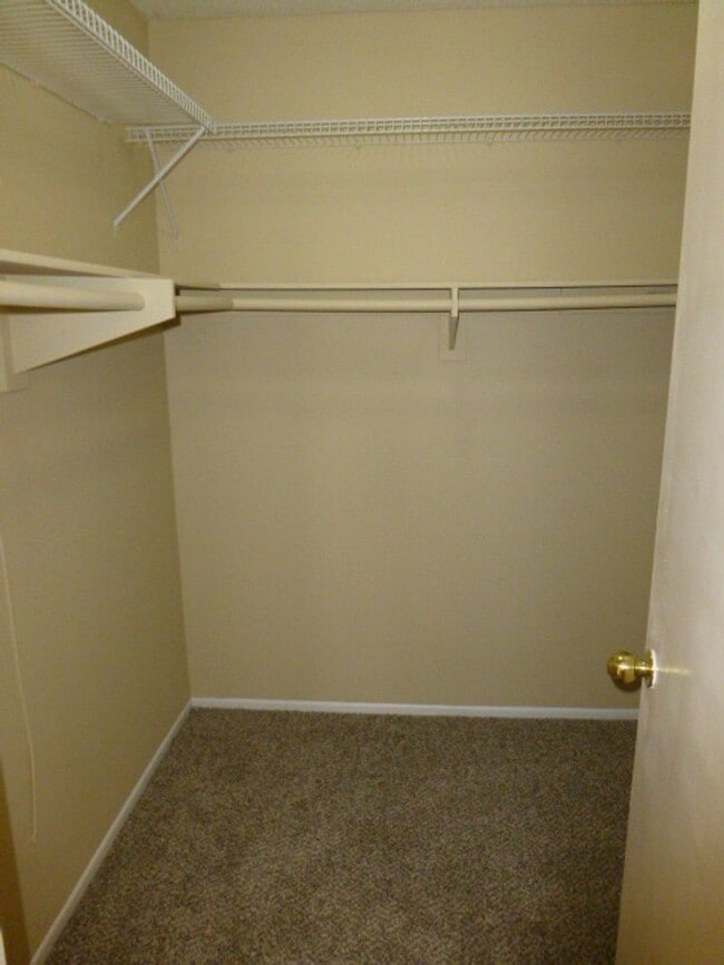 Building Photo - COMING SOON! 4 Bedroom Home for Rent in Ca...