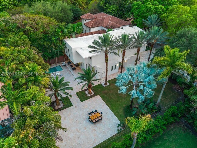 Building Photo - 3917 S Le Jeune Rd