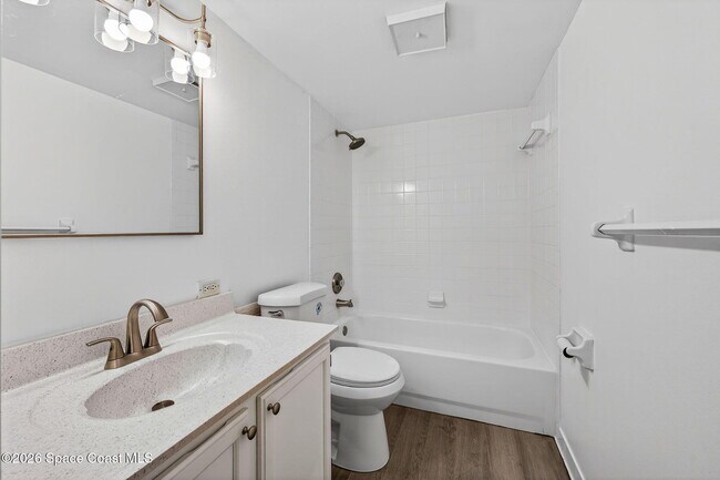 Building Photo - 2107 Hidden Grove Ln