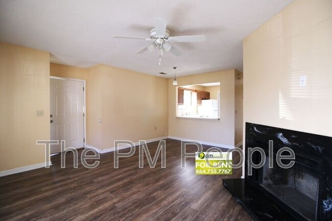 Building Photo - 13 Pointer Ln