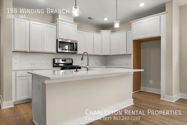 Building Photo - 198 Winding Branch Dr