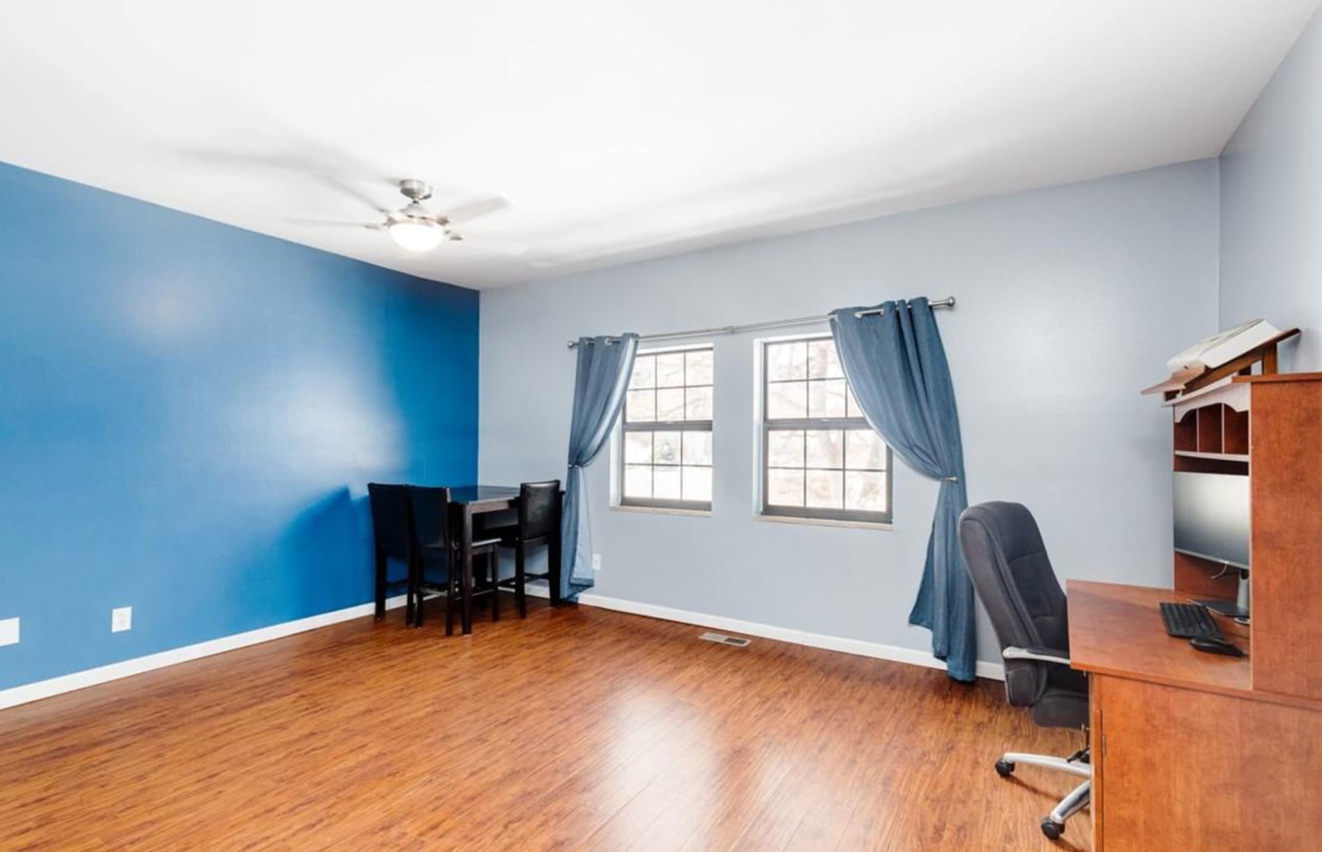 Building Photo - 7250 Eastmoor Dr