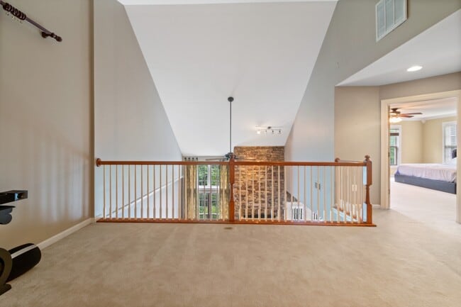 Building Photo - 5105 Bright Owl Rd