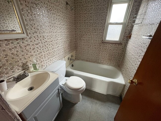 Building Photo - 12401 Garland Ave