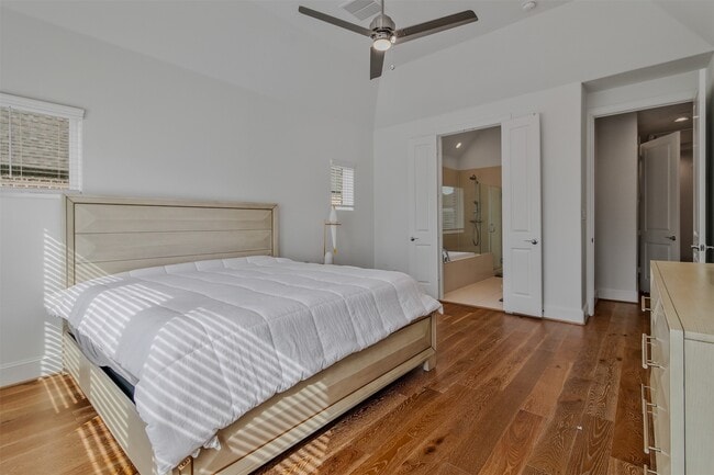 Building Photo - 10943 Grove Tree Ln