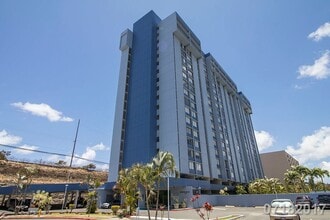 Building Photo - $2,300 / 1br - 594ft2 - Beautifully Renova...