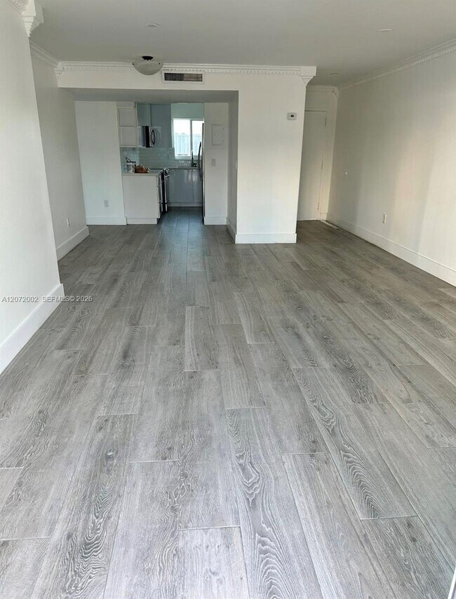 Building Photo - 3601 NE 170th St