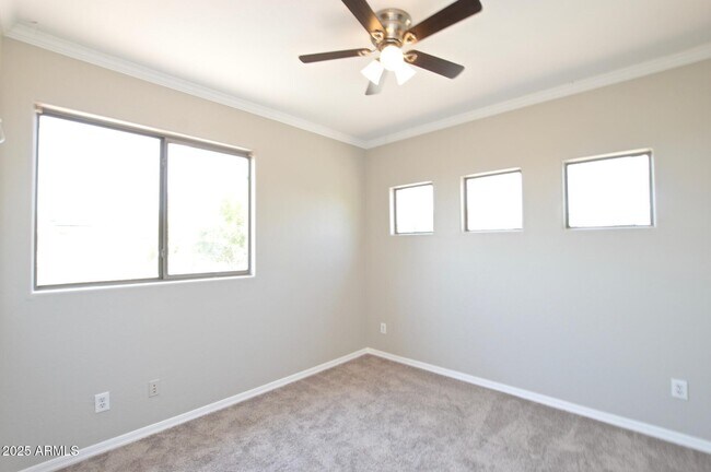 Building Photo - 14605 W Verde Ln