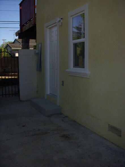 Building Photo - 4170 Perkins Ct