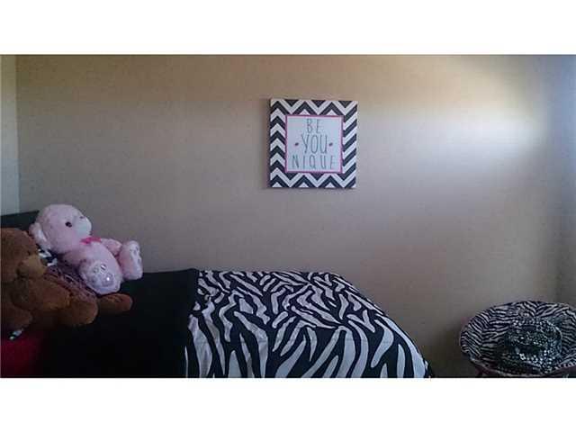 Building Photo - 12960 Cozy Cove Ave