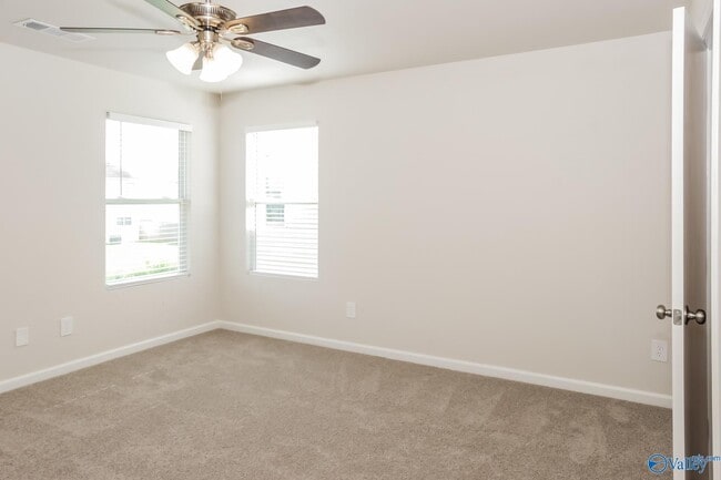 Building Photo - 120 Wethersfield Dr