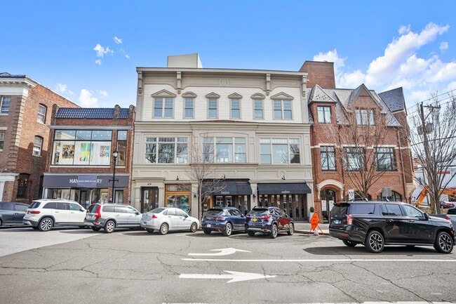 Building Photo - 409 Greenwich Ave