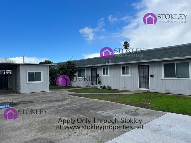 Building Photo - 35 Roberts St