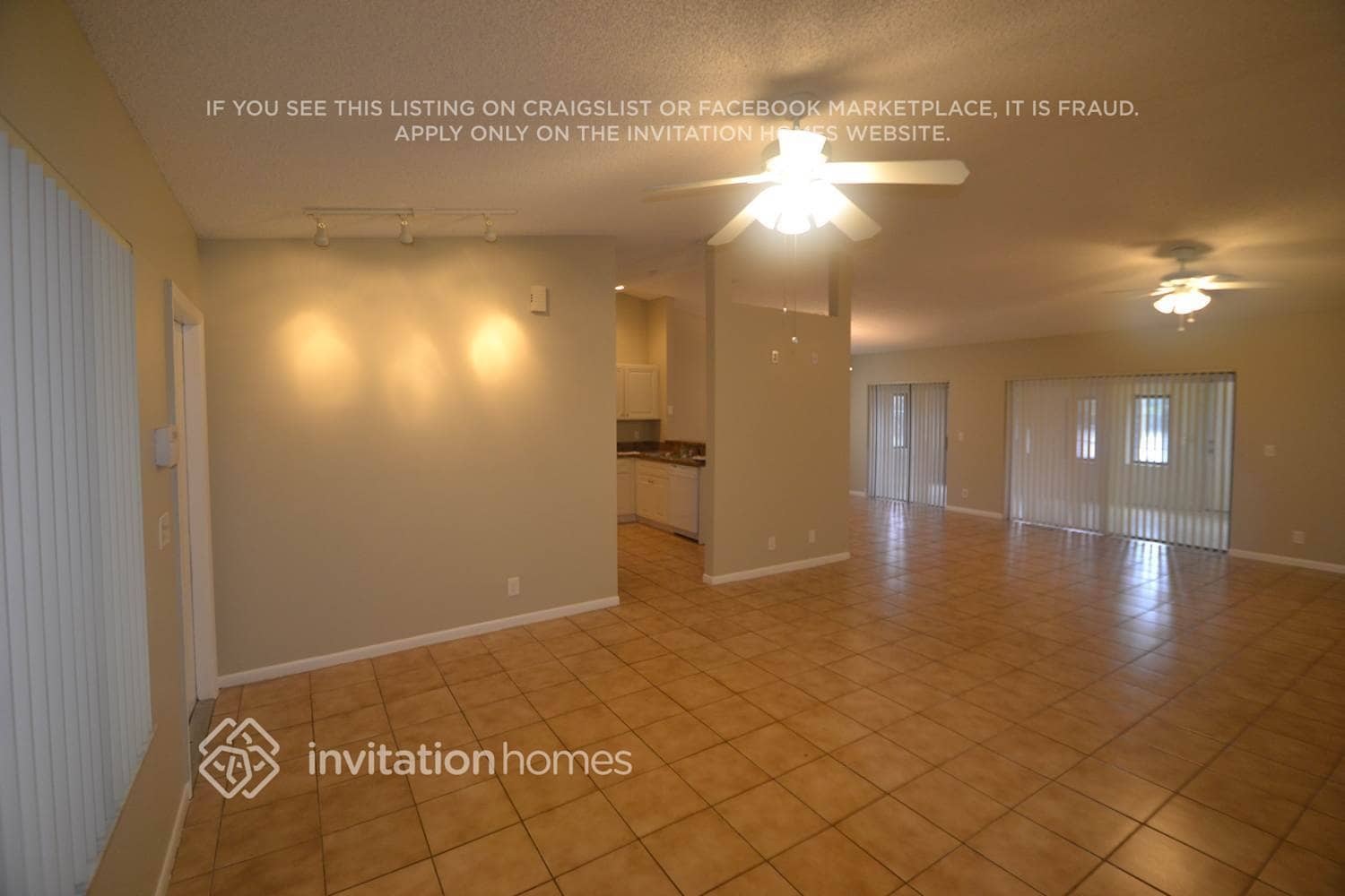 Building Photo - 4933 NW 96th Terrace