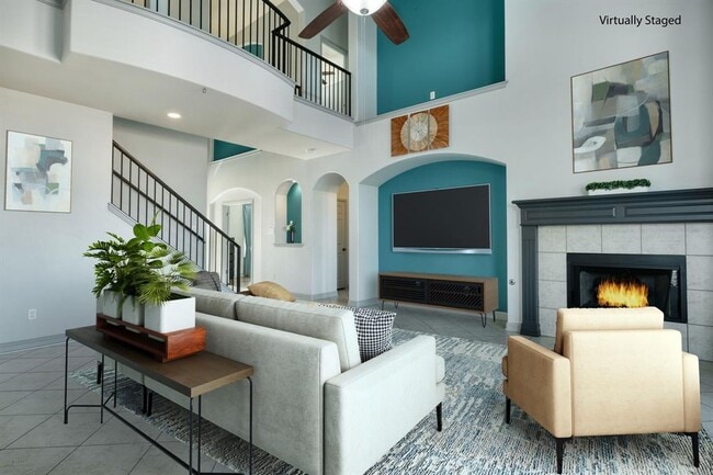 Building Photo - 333 Spanish Mustang Dr