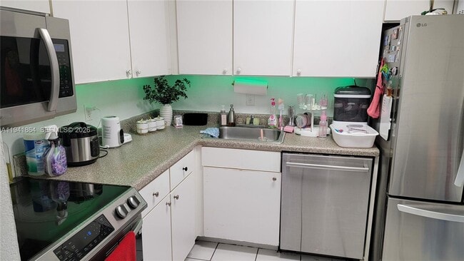 Building Photo - 4804 NW 79th Ave