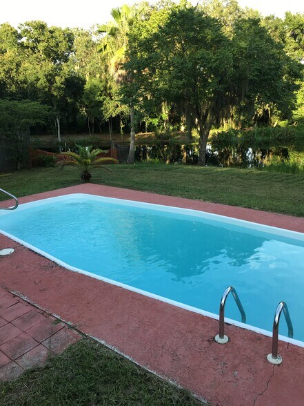 Building Photo - 4637 Cabbage Palm Dr