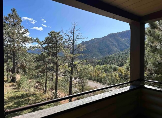 Building Photo - 8220 W Hwy 24