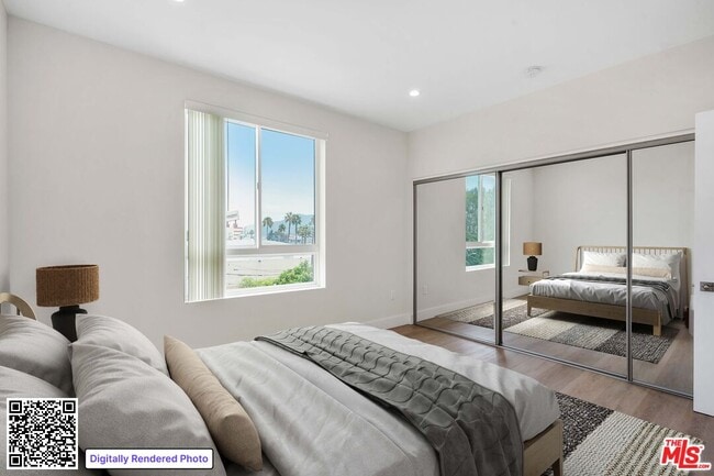 Building Photo - 11042 La Maida St