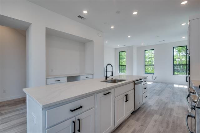 Building Photo - 4808 San Jacinto St