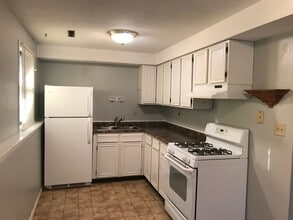 Building Photo - Marion - 360