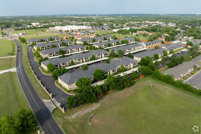Aerial Photo - Montrose Place Apartments