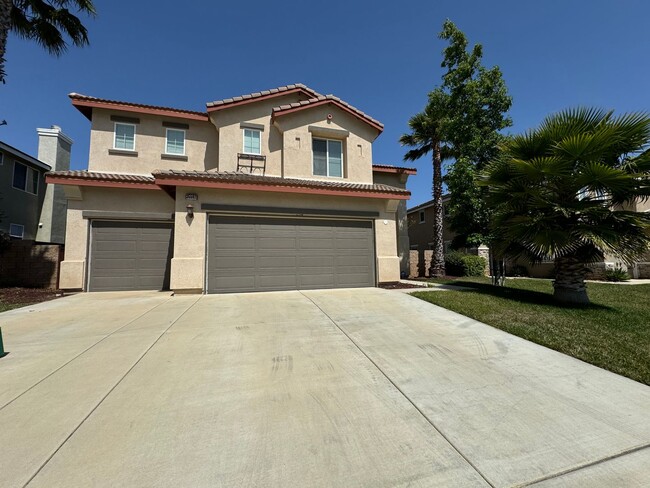 Building Photo - Wonderful Murrieta Home!