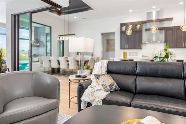 Building Photo - 9474 Melody Cir