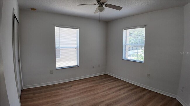 Building Photo - 212 Winter Nellis Cir