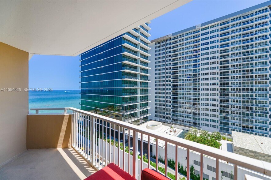 Building Photo - 1980 S Ocean Dr