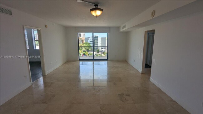 Building Photo - 55 Merrick Way