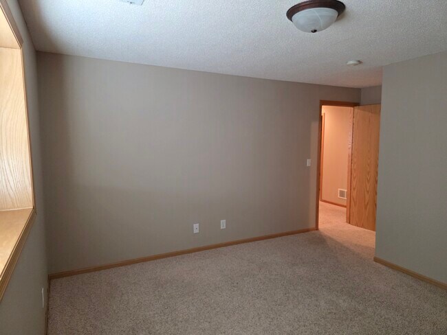Bedroom #3 - 804 Ivy Ridge Ln
