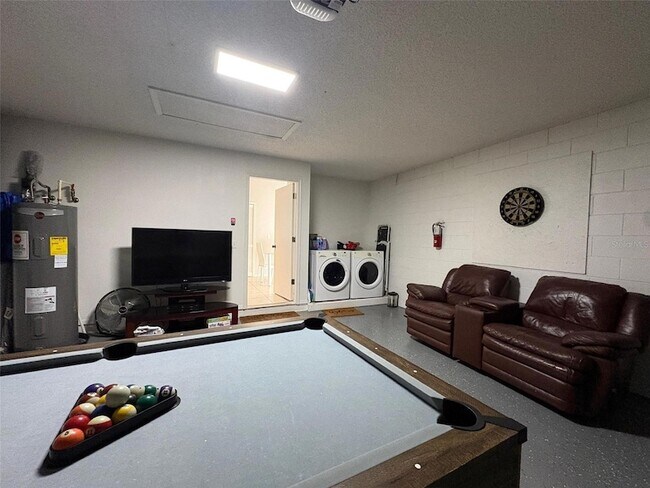 Building Photo - 2598 Chatham Cir