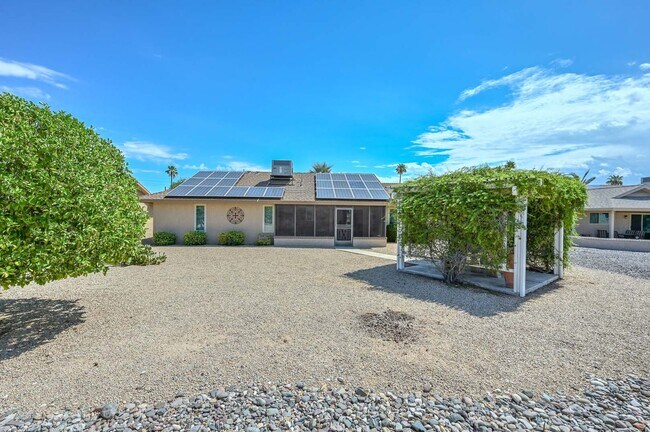 Building Photo - 14227 W Yosemite Dr