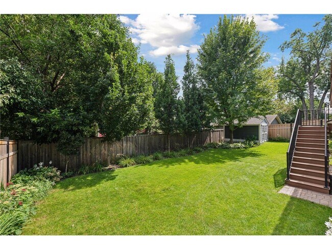 Building Photo - 4015 Wood End Dr