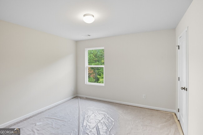 Building Photo - 680 River Run Dr