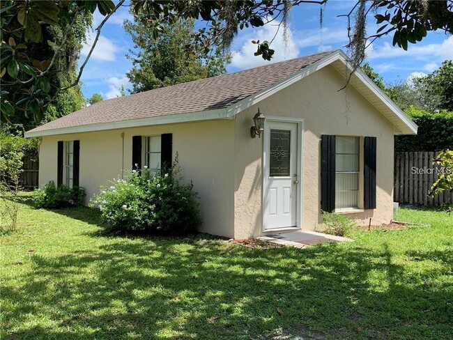 Primary Photo - 18306 FL-44