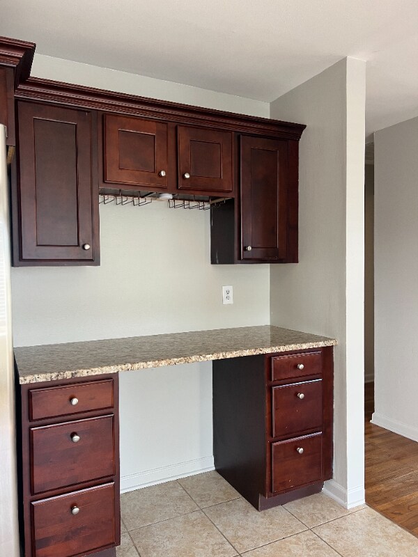 Building Photo - 1312 Hawkins St