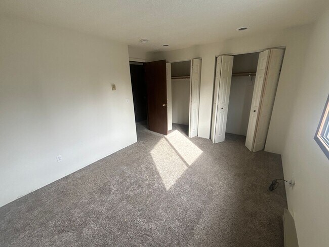 Building Photo - Charming 2 Bed, 2 Bath Home! *SPECIAL: $50...