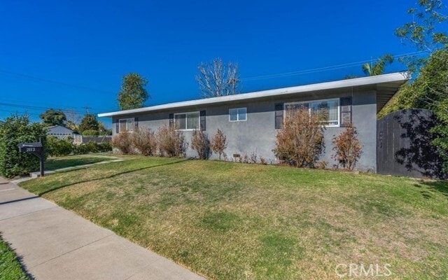 Building Photo - 2112 Dover Dr