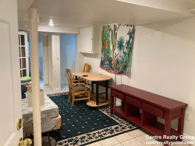 Primary Photo - Amazing value two bedroom in Brookline