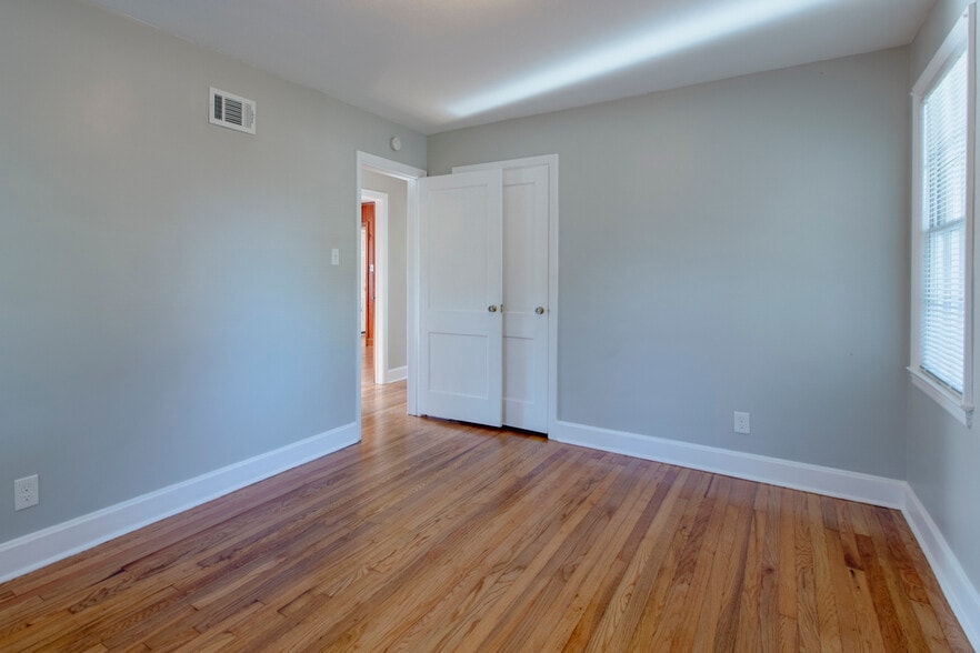 Bedroom 2 - 1532 E 53rd St
