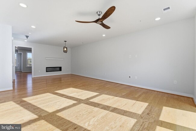 Building Photo - 13331 Launders St